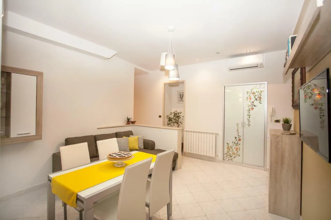 Casa Rosaria Apartment Taormina Italy